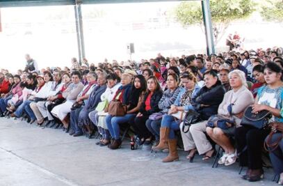 Celebran cobertura total de Piso  Firme en la entidad  