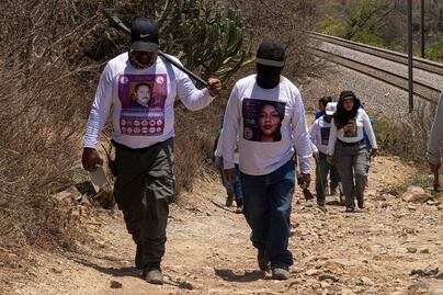 Cubren fosas en San Juan del Río para evitar que lleven más cuerpos