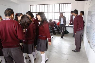 Entregarán 5 nuevos bachilleres