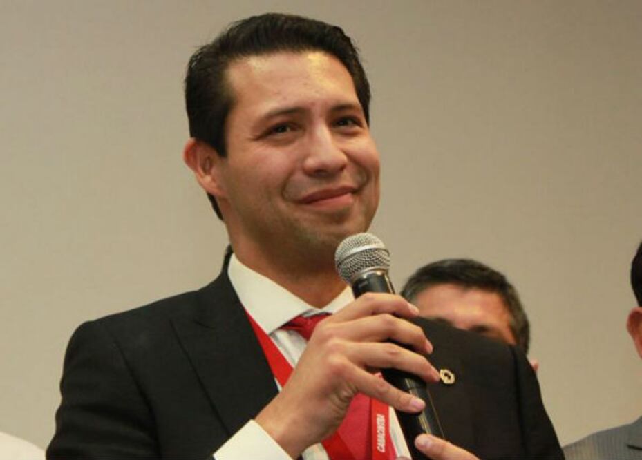 Rodrigo Alpizar gana elección en Canacintra
