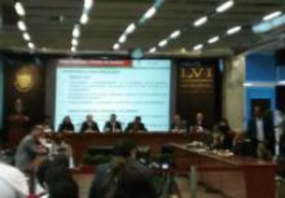 Comienza glosa de tercer Informe de Gobierno