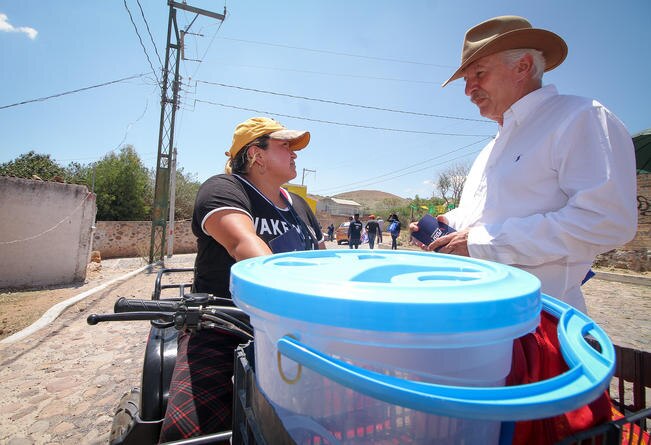 Seguridad, tema prioritario para Enrique Vega Carriles