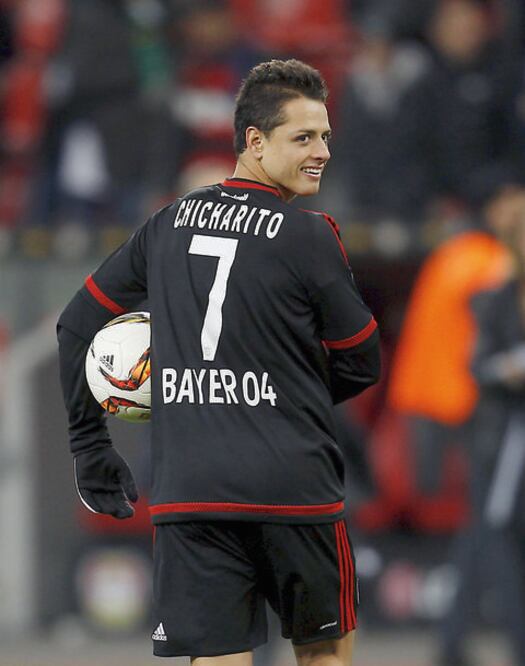 ‘Chicharito’ va por la veintena