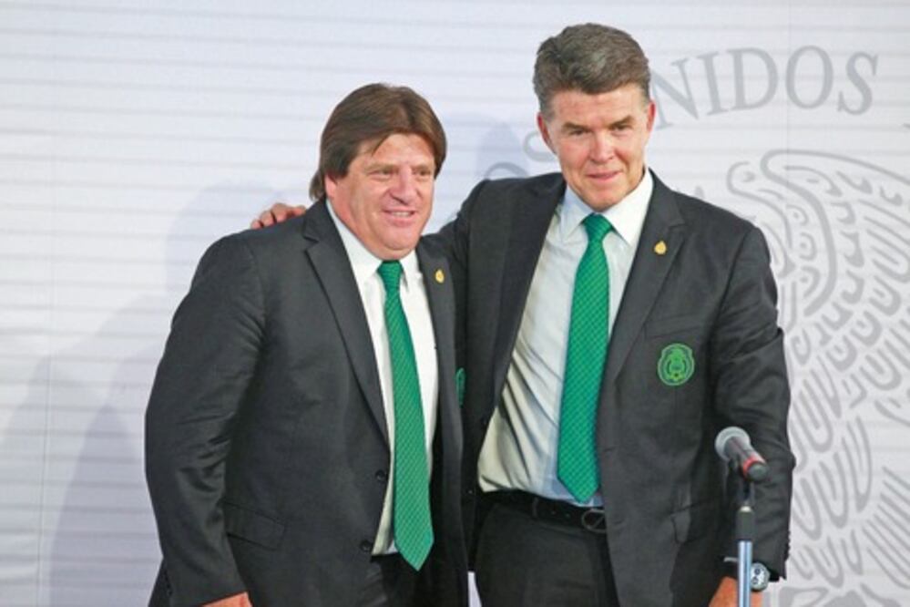 Dan las gracias a Márquez y Salcido