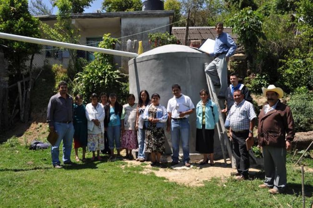 Este proyecto ya se aplicó en diversas comunidades de la Sierra Gorda, donde no contaban con servicio de agua, por altos costos de traslado. (ARCHIVO EL UNIVERSAL)