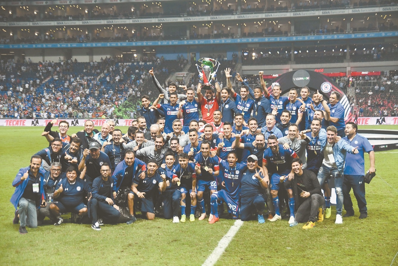 Cruz Azul consigue el primer objetivo