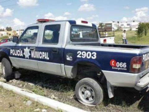 Está grave hombre golpeado por policías