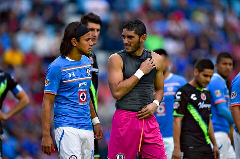 A Chuy le llega 'Santa'