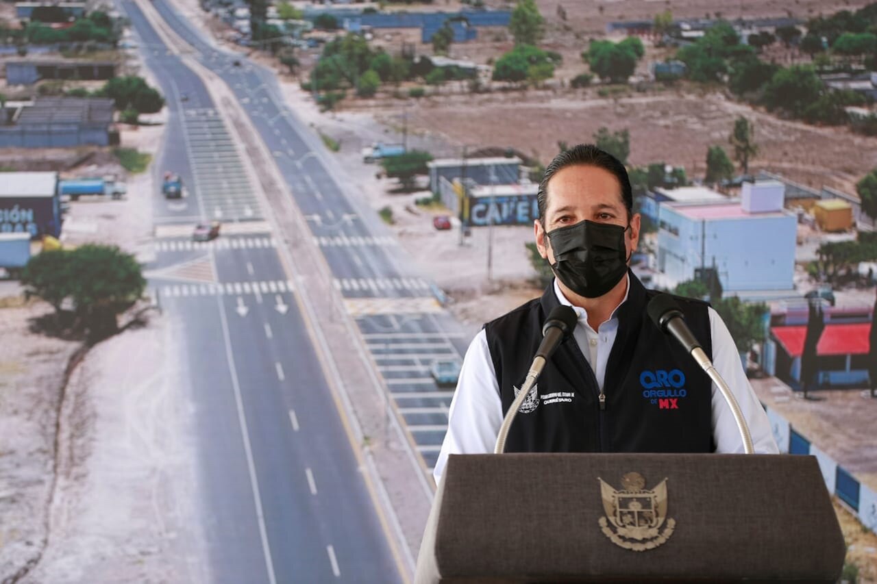 Entregan obras en la carretera estatal 413