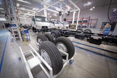 Por mejores salarios, rota el 23.4% del personal que labora en el sector automotriz 