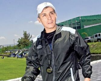 Bueno ya prepara  los cambios  vs. Guadalajara