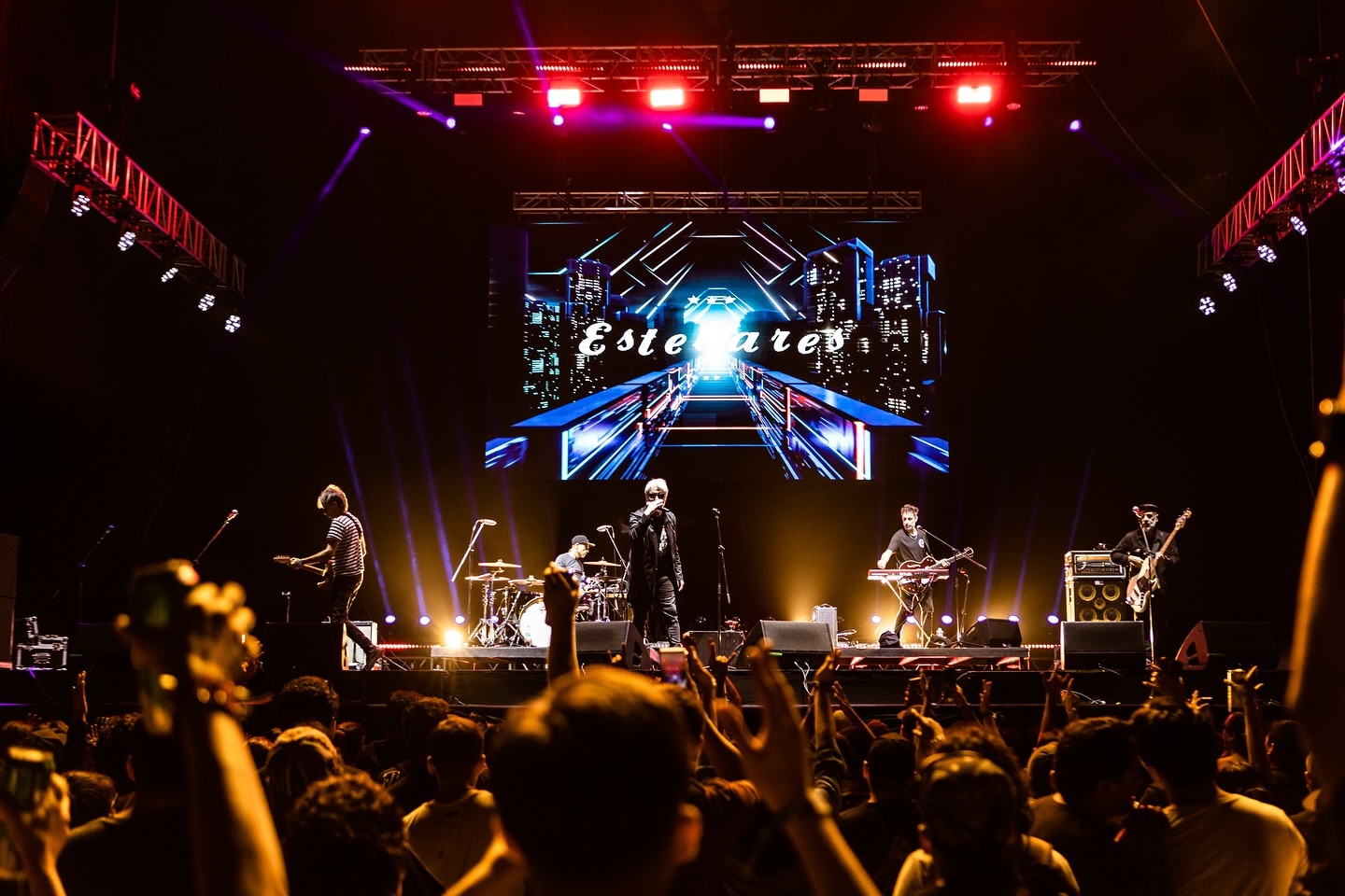 Los Lobos, disco que "conserva nuestra raíz", afirma Estelares