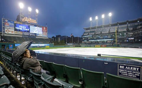La lluvia pospone varios festejos