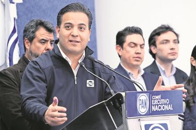 Damián Zepeda deja la dirigencia del PAN