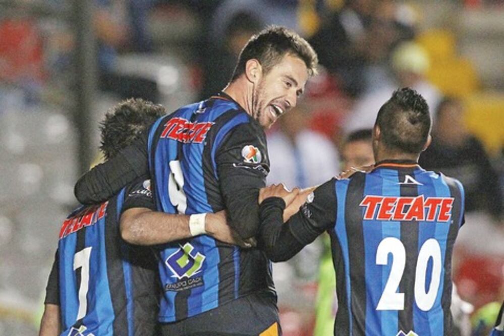 Gallos y Alebrijes, por el pase a semis