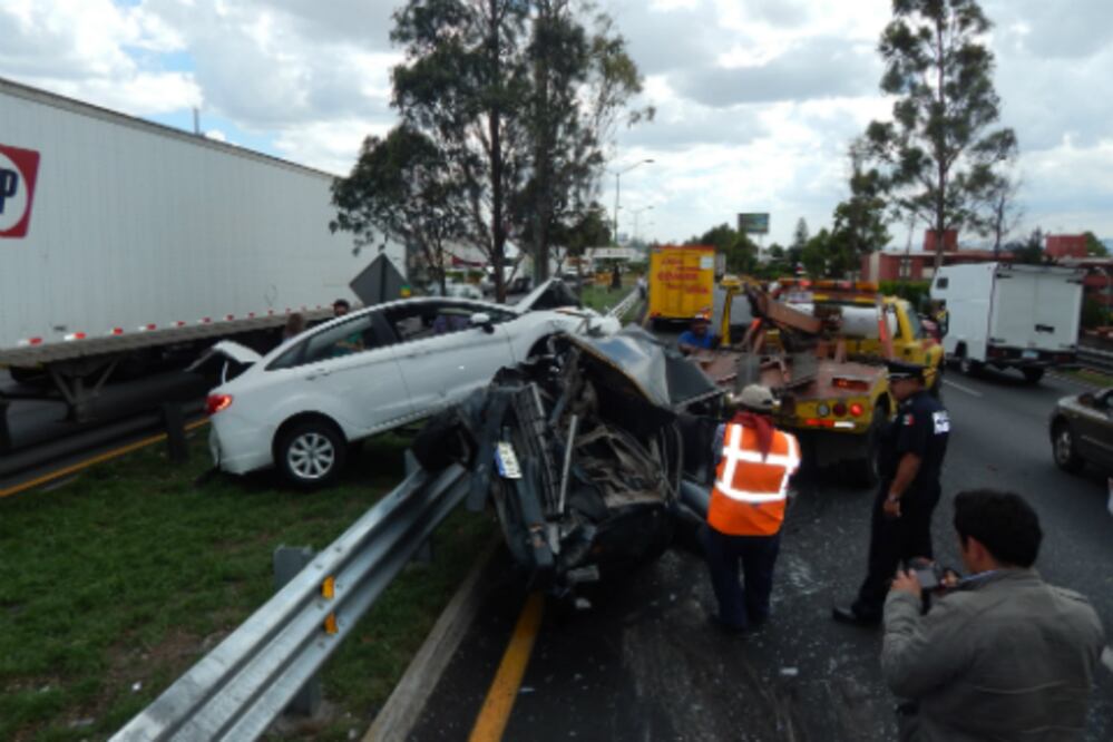 Carambola en la Mex – Qro