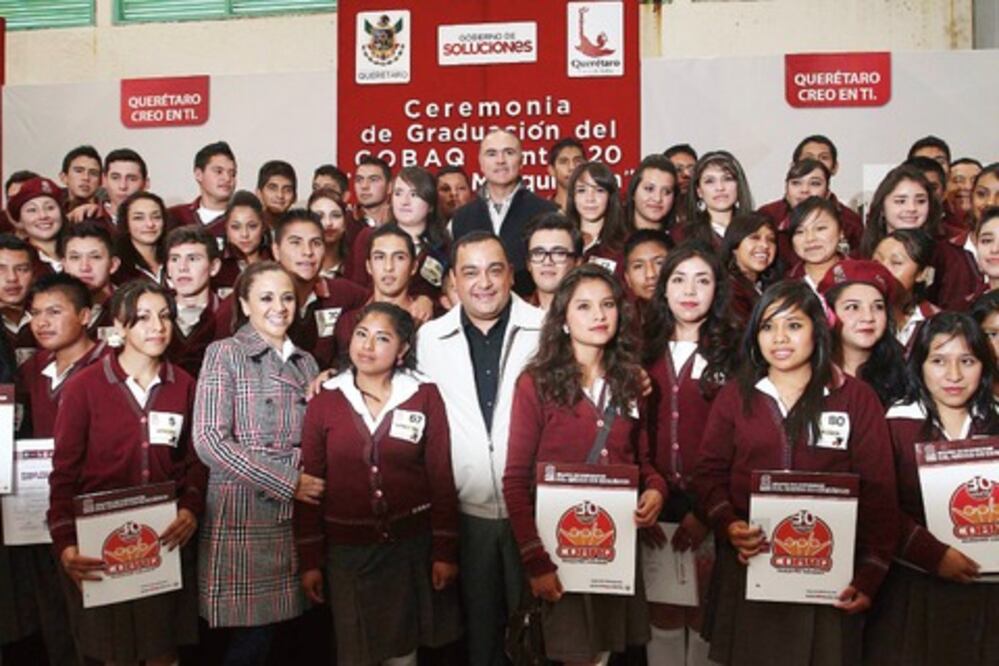 Inicia  enseñanza de lengua otomí en plantel del COBAQ 