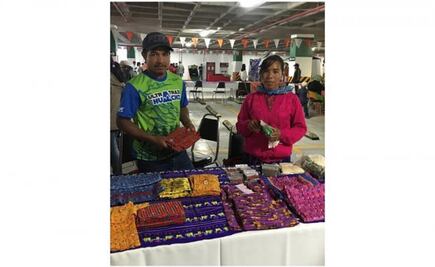 Tarahumara corre maratón de 21 km para pagar escuela de su esposa