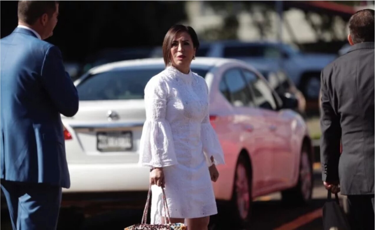 Impugna Rosario Robles bloqueo de sus cuentas bancarias