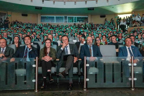 La entidad cuenta con recintos de primer nivel, destaca Kuri