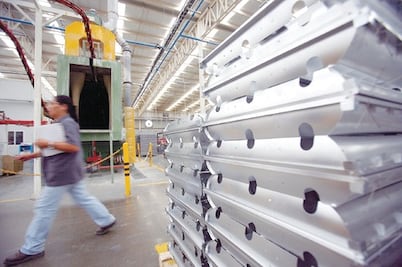 Intensifican revisión a empresas foráneas