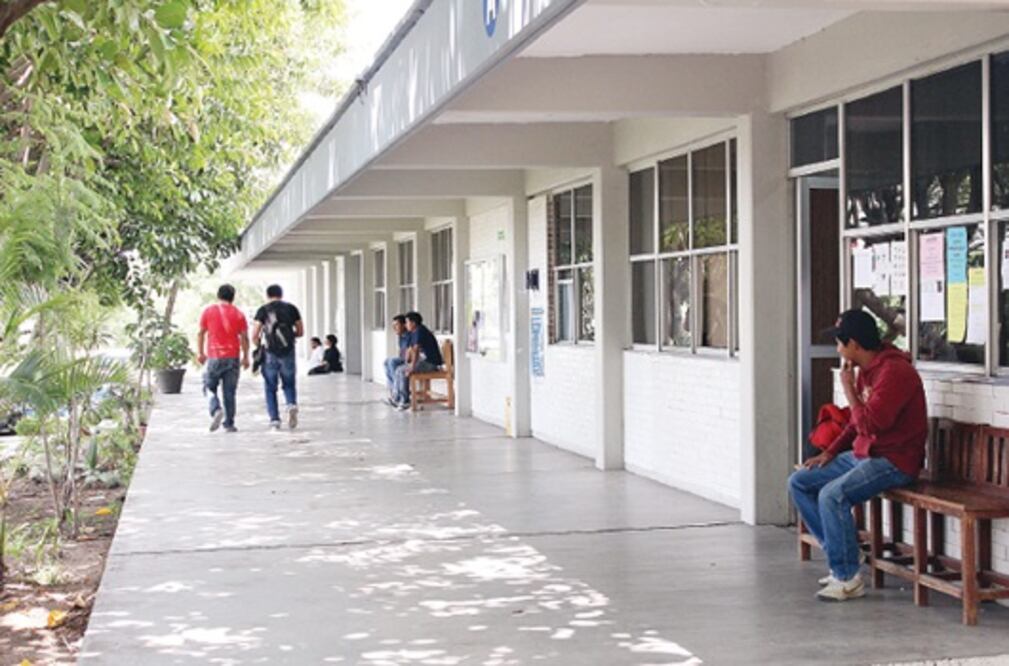 Buscan otorgar más recursos a la UAQ