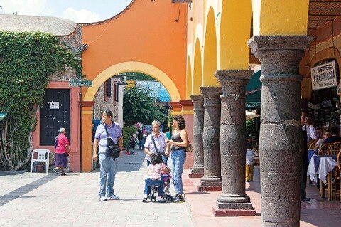 Crece turismo en primer semestre