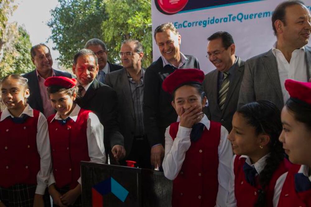 El nuevo sistema servirá para evitar robos o actos de vandalismo en planteles escolares y contar con la pronta reacción de cuerpos policiales, señalan (DEMIÁN CHÁVEZ. EL UNIVERSAL)