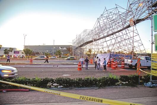 Se impacta contra puente provisional