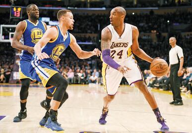 Lakers logra un insólito triunfo ante Warriors