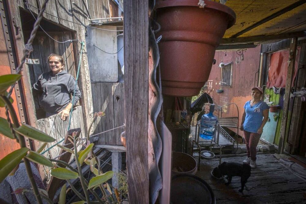 Familias de herederos de ferrocarrileros y trabajadores activos enfrentan un proceso de desalojo . Foto: Demian Chávez