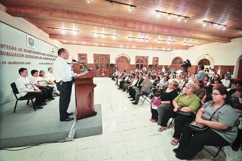 Evaluarán 10 mil  gestión capitalina