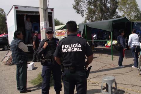Repudian a ex líder de tianguis en SJR
