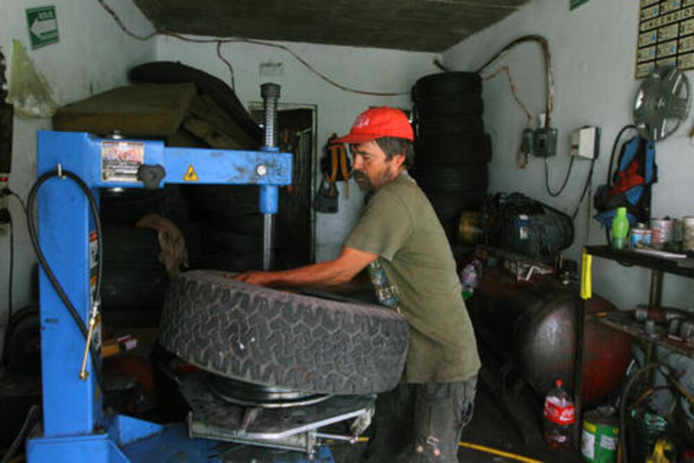 ‘Comienza a llover y luego luego caen los automovilistas’