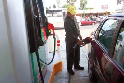 Pide Aguilera acelerar la regulación de gasolineras