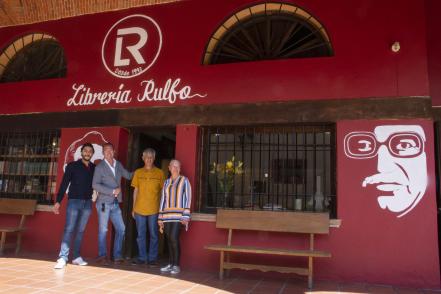 Al rescate, nuevos dueños mantienen abierta la librería “Rulfo” 