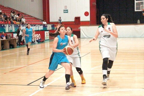 Ángeles salen ‘tablas’ en gira