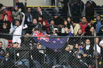 Afición hace “fiesta” en el Azteca
