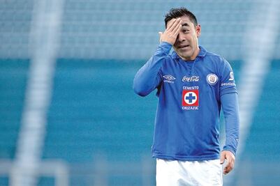 Alertan a Marco Fabián