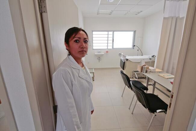 En Querétaro cae gasto por habitante en servicios de salud