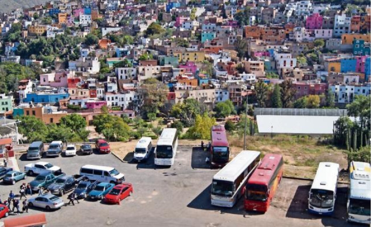 XÓCHITL ÁLVAREZ. EL UNIVERSAL