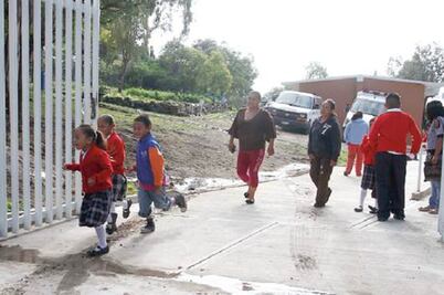 Padres de familia vigilarán escuelas