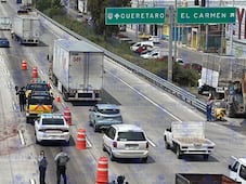 Muere persona tras ser atropellada en carriles centrales de la carretera 57