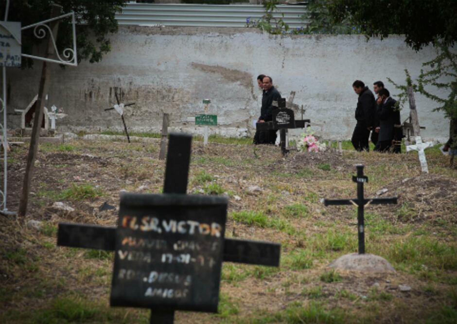 Listos panteones municipales
