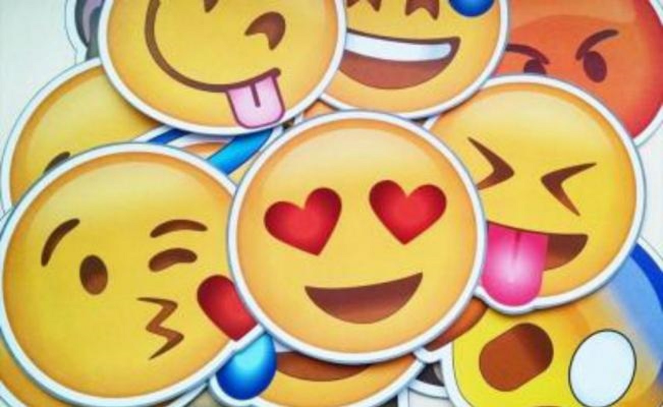 Así serán los nuevos emojis que llegarán a WhatsApp en 2018