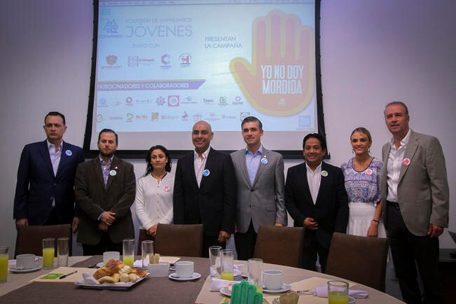 se involucre a toda la sociedad en el combate a la corrupción (CÉSAR GÓMEZ. EL UNIVERSAL)