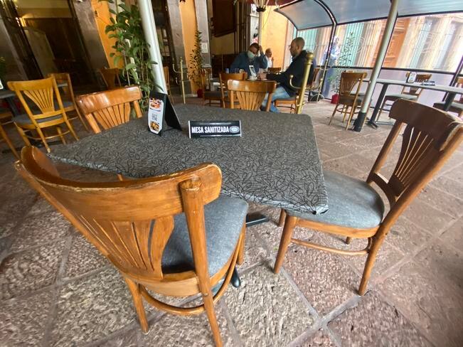 “Nada será igual”. Restaurantes abren con poca demanda