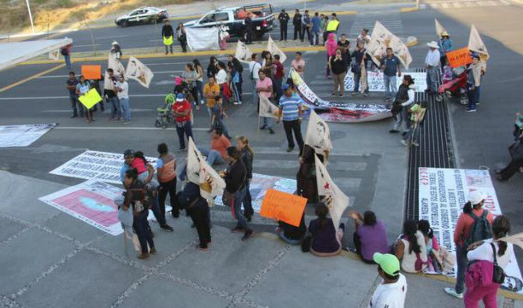 Podrían regresar comerciantes a la Alameda