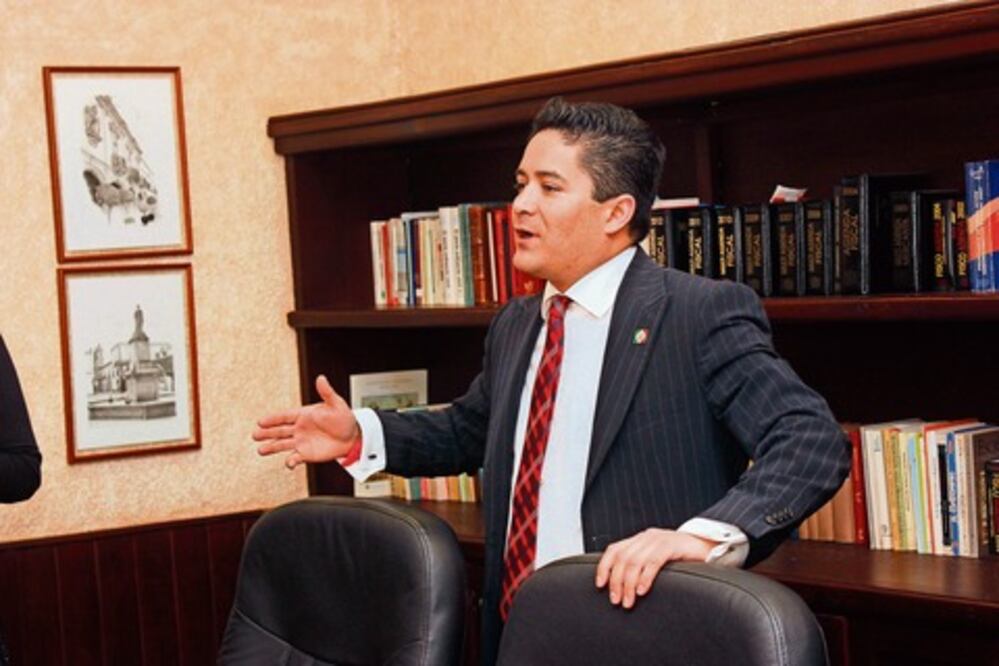 Ugalde optará por unidad del PRI