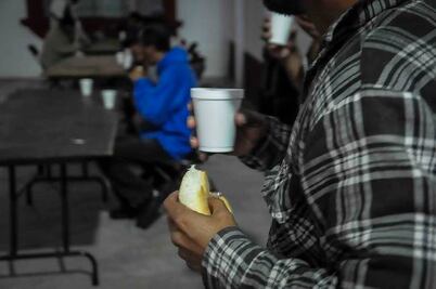 Atiende albergue de SJR a población foránea